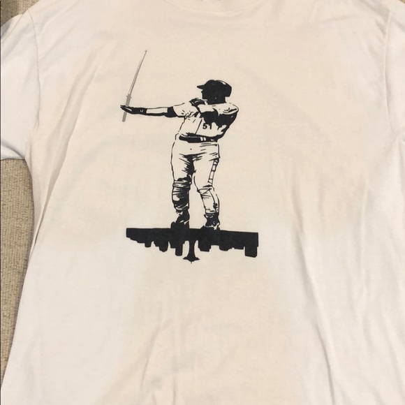 Other - Ichiro Suzuki Seattle sword and skyline tee.